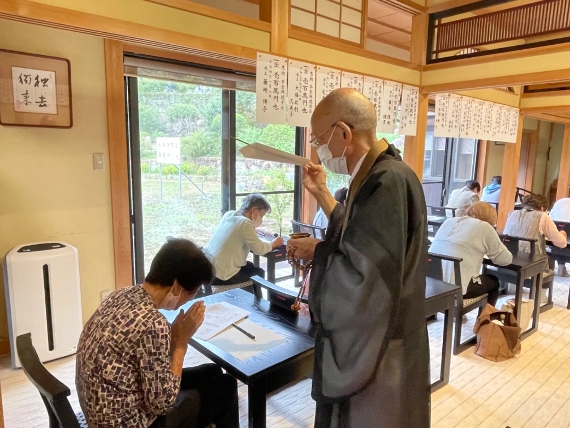 加古川市 写経のできるお寺「谷の長楽寺」本日は24名の写経体験でした。